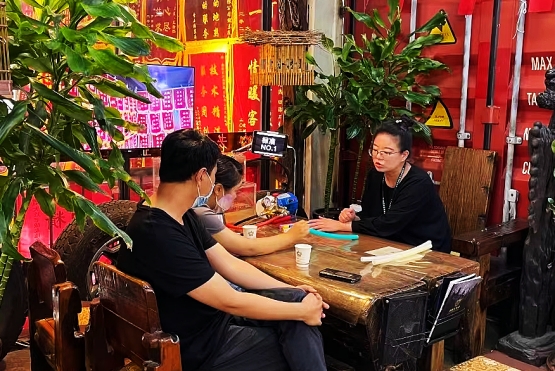 老戰(zhàn)友地?zé)幔簩I(yè)之選，服務(wù)細(xì)節(jié)無可挑剔！