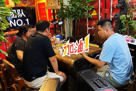 老戰(zhàn)友地?zé)幔簝?yōu)質(zhì)服務(wù)讓您溫暖過冬！
